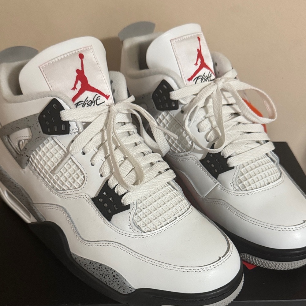 Jordan Athletic Shoes White and Black